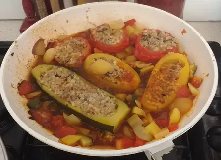 Tomates, courgettes, pommes de terre farcis à la marocaine à la poêle