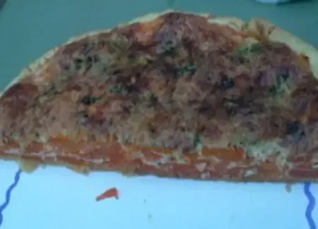 Quiche aux carottes et gruyère