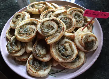Feuilletés au roquefort faciles