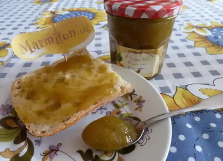 Confiture de rhubarbe à la banane