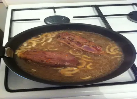 Emincé de canard sauce sucrée et capellini