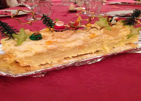 Bûche exotique à l'ananas