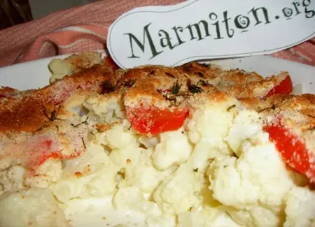 Gratin léger de chou-fleur aux tomates