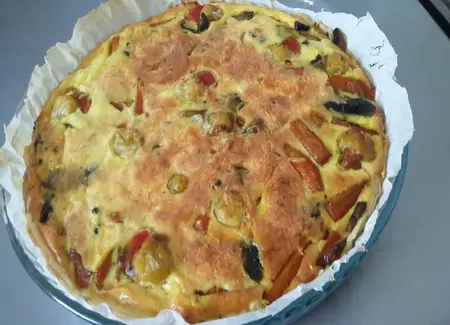 Quiche aux noix de saint-jacques et petits légumes