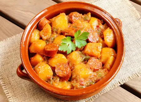 Pommes de terre à la riojana (recette espagnole)