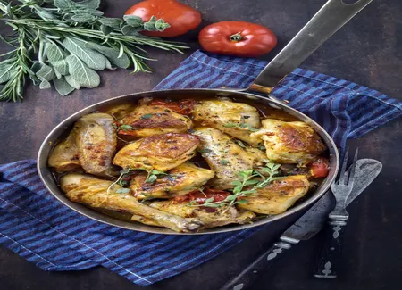 Coq au vin blanc facile