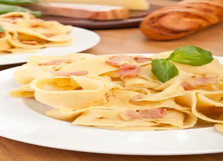 Tagliatelles carbonara 'spéciales'