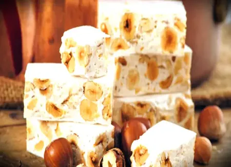 Turron / touron de yema (espagne)