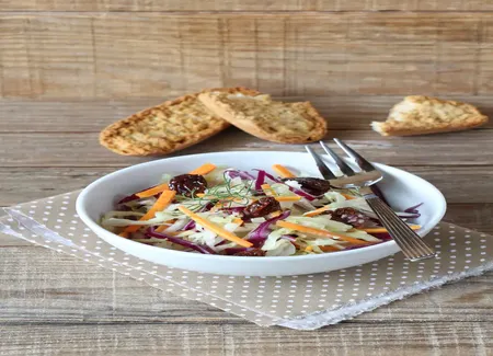 Coleslaw aux raisins