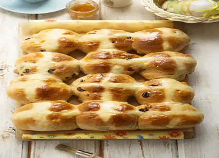 Hot cross buns (petits pains anglais de pâques)