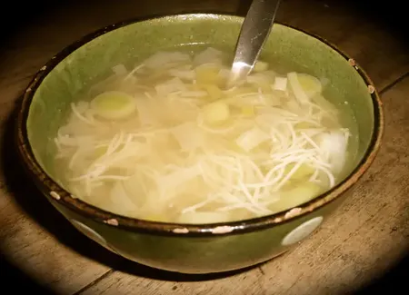 Soupe rapide poireau-vermicelles