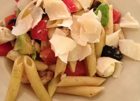 Salade de pâtes méditerranéenne