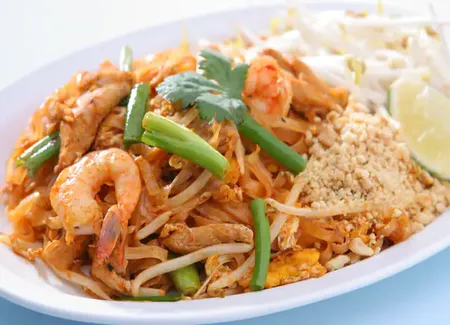 Phad thai (nouilles sautées à la thailandaise)