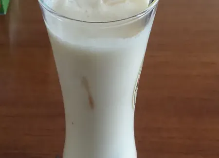 Smoothie ananas et pêche blanche