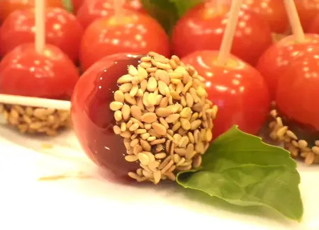 Sucette de tomate cerise