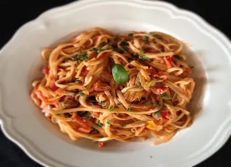 Spaghettis aux 3 poivrons