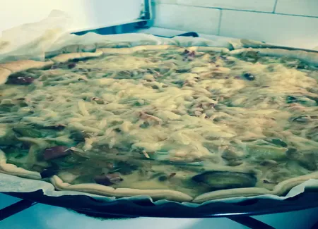 Quiche aux oignons et aux poireaux