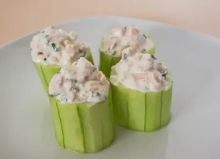 Concombres farcis au saumon