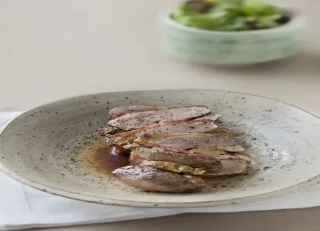 Rôti de magrets farci au foie gras confit