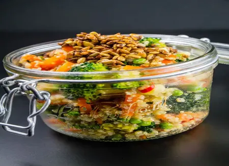Salade de blé et petits légumes