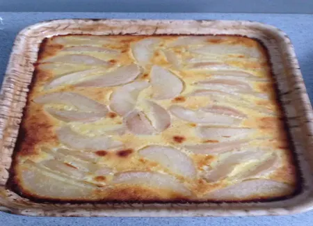 Clafoutis crémeux aux poires