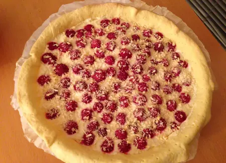 Tarte aux framboises à la mousse de chocolat blanc