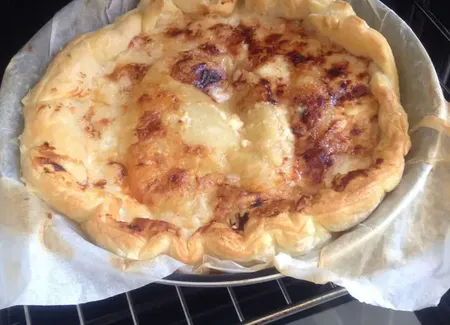 Tarte au chèvre et au miel