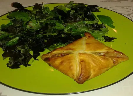 Feuilletés chèvre lardons miel