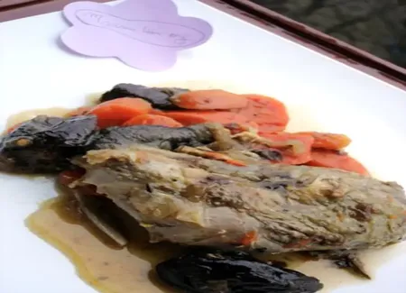 Pintade aux pruneaux