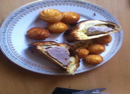 Filet mignon de porc au foie gras et romarin