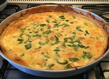 Tarte au poivron, jambon blanc et emmental