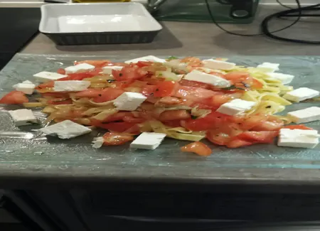 Spaghetti à la feta et au citron vert