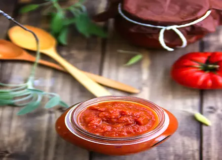 Sauce tomate nature de base