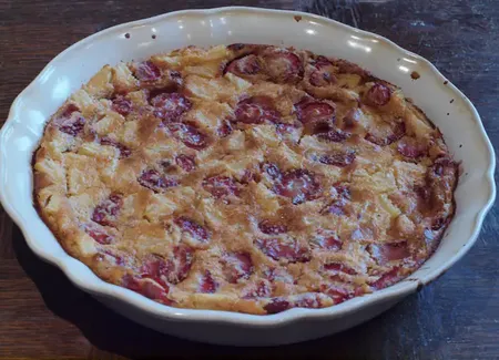 Clafoutis fraises-ananas-coco
