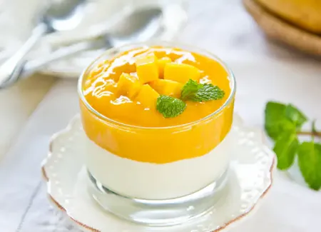 Crème de mangue à la vanille