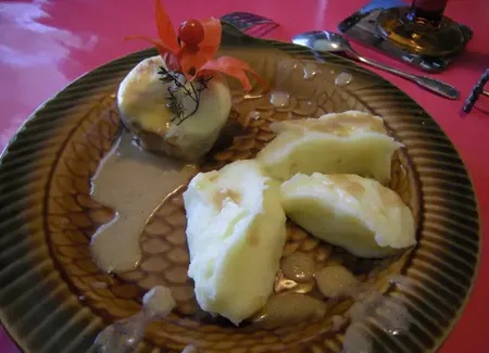 Grenadins de veau au chèvre chaud