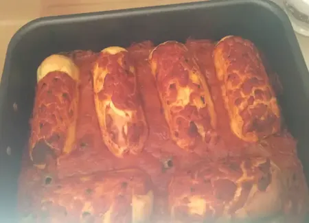 Grosses quenelles sauce tomate et olives - façon seb