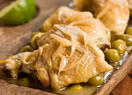 Yassa au poulet (sénégal)
