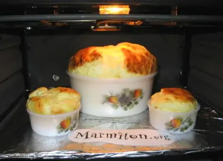 Soufflé jambon fromage