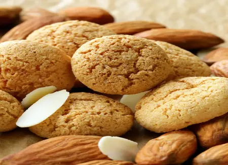 Macarons aux amandes (petits fours)