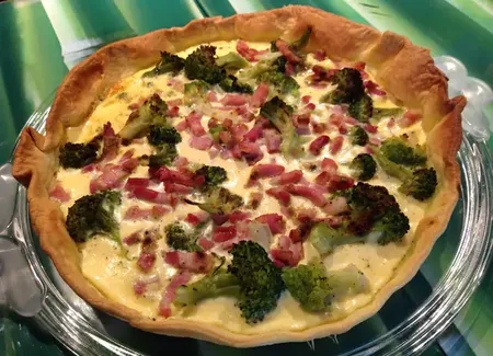 Tarte de brocolis aux lardons