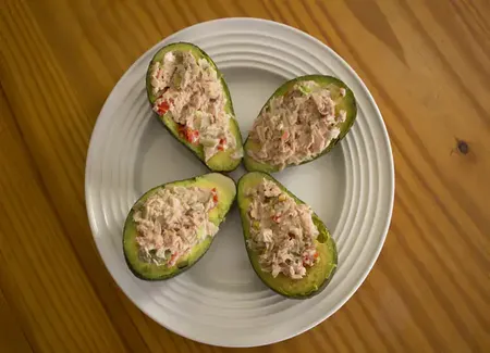 Avocat farci au thon