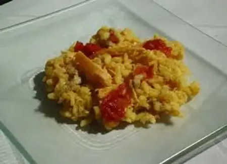 Risotto de poulet, tomates et parmesan