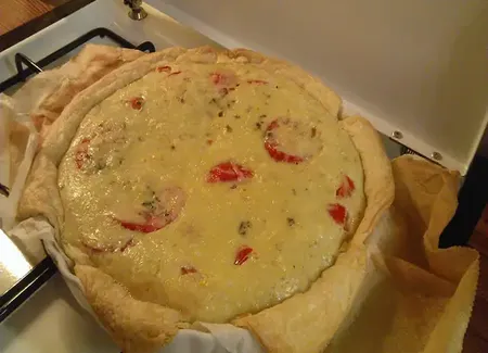 Tarte à la tomate et au roquefort