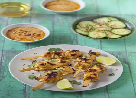 Brochette de poulet sauce satay