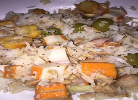 Salade de riz sauvage au thon