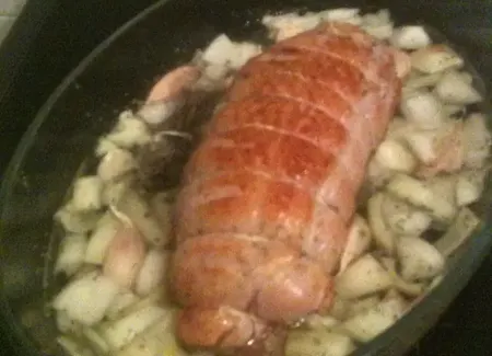 Rôti de magret de canard au foie gras