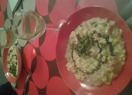 Risotto aux asperges, lardons et comté