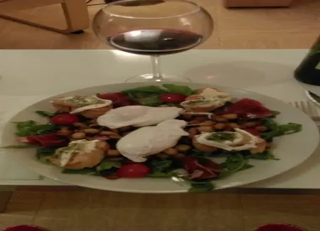 Salade de chèvres chauds aux lardons