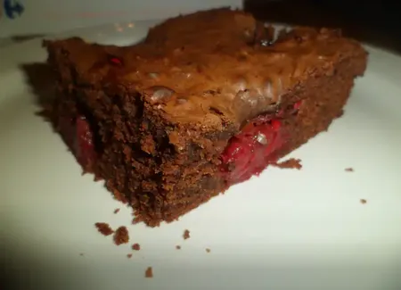 Brownies au coeur de framboises